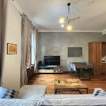 Aurion Riverfront Apartment near Dancing House - Up to 5 guests Prague
