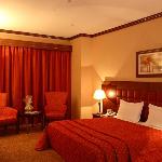 Deluxe Room Near Maya Supermarket By Luxury Bookings Dubai