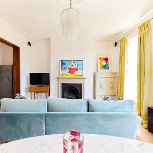 The Walterton Sanctuary - Bright 3BDR Flat