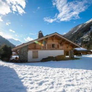 Chalets Zaria Garden Fireplace near Ski Lift - Happy Rentals