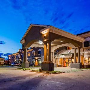 SureStay Plus Hotel by Best Western Quanah