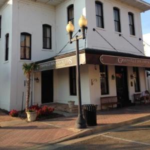 Lake Village Hotels Deals At The 1 Hotel In Ar Greenville Inn Suites 13 74 Miles Away From Lake Village