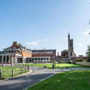 Hotels near Malvern Theatres - Stanbrook Abbey Hotel Worcester