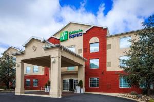 Holiday Inn Express Hotel & Suites Reading, Reading