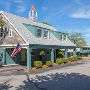 Nauset Beach Orleans Hotels - The Cove Motel