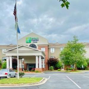 Holiday Inn Express Hotel & Suites Reidsville