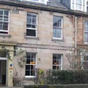 Hotels near King's Theatre Edinburgh - Braveheart Guest House