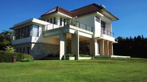 Villa Sophia Cimacan Puncak, Puncak