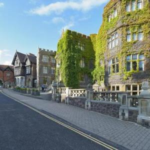 Hotels near Malvern Theatres - The Abbey