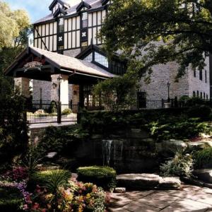 Hotels near Hugh's Room - The Old Mill Inn And Spa