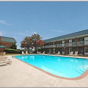 Greenville Inn & Suites