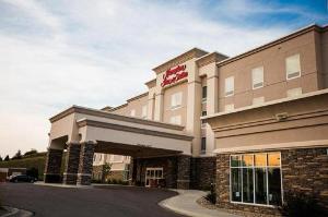 Hampton Inn & Suites Minot, Minot
