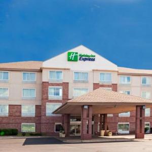 Hotels near Grand Casino Hinckley Amphitheater - Holiday Inn Express & Suites St. Croix Valley