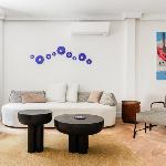 Chic & central Athenian apartment! EV4