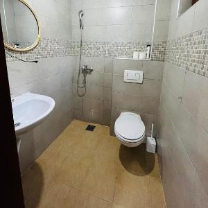 Azra River View House