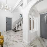 Central 3 bedroom apartment on Oxford Street GC4 