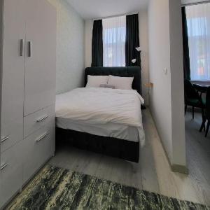 FIT Apartments