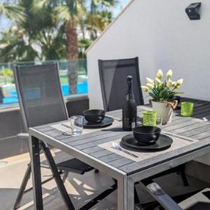 Modern 2 Bed Apt in La Zenia LZ9