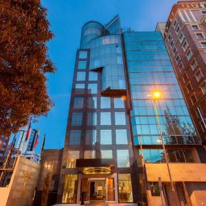 Le Parc Hotel Beyond Stars