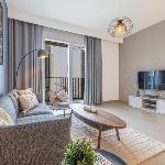 Scenic 1-Bedroom Apartment in Dubai Creek Harbour 