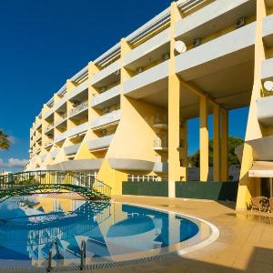 B11 - Beach Way Apartment