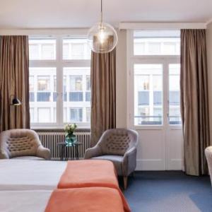 Home Hotel Wellington