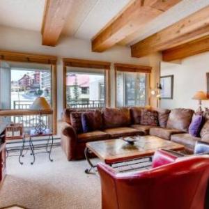 Spacious 3 Br With Updated Kitchen Condo