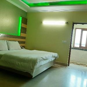 Hotel Apsara - Mussoorie