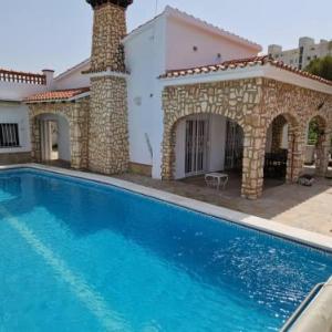 Sunrise Villa Anya