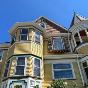 Hotels near Franco-American Heritage Center - The Munroe Inn Bed and Breakfast