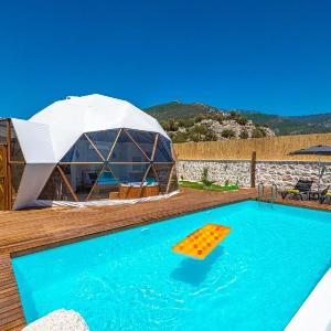 Kalkan Dome Suites & Deluxe Hotel