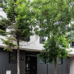 VERTIGO One Bedroom apartment - Free private parking-Fast Wi-Fi