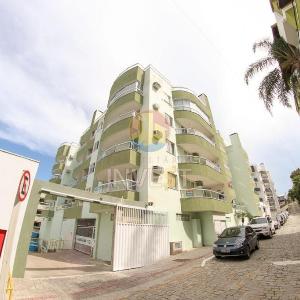 Aluguel Cobertura com piscina vista mar em Bombas