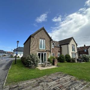 Waves at The Bay - Part of the The Bay Filey Holiday Village with pool gym and direct beach access pub restaurant tennis and meadows walks