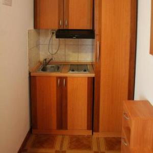 Apartments Tonimir