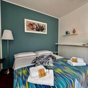Casanova Room