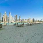 LUXFolio Retreats - Beautiful Full Sea & Palm View Dubai 