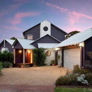 Beachwood Retreat for Ultimate Relaxation