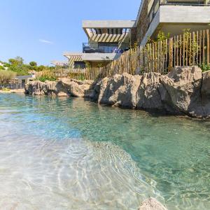SELECT'soHOME - T3 - Résidence avec piscine et cascade ! - CAPNAT-C03