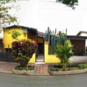 Yellow House Hostel