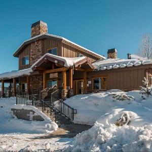 BH5555 Slalom Lodge