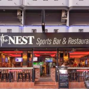 Robin’s Nest Guesthouse & Restaurant