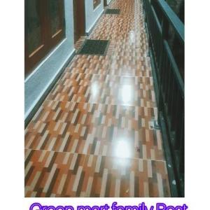 Green Mart Family Rest