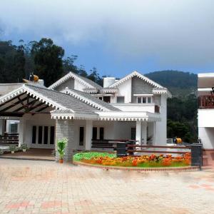 R T Hill View Resort