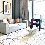 Silkhaus chic 1BDR in the heart of Downtown in new tower