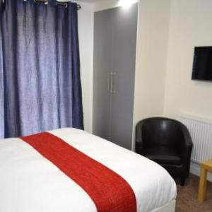 Heathrow Traveller B & B