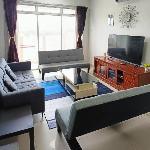 Apt E/1-10pax/SubangJaya/Pool&Gym/LRT/YSW Homes 