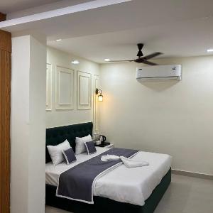 Hotel Cosmopolitan Rooms & Banquet