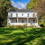 5 min walk to Equinox from The Manchester West Vermont