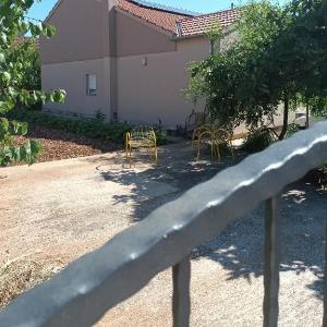 Apartments with parking space Bibinje Zadar - 21624